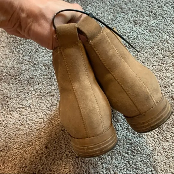 TOMS Ella Suede Brown Ankle Boots Chelsea Classic Casual Tan Camel Brown 7.5
