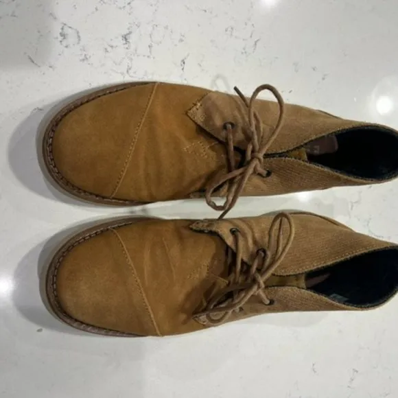 TOMS Mens Mateo Chukka  Boots Chestnut Brown | Size 9.5