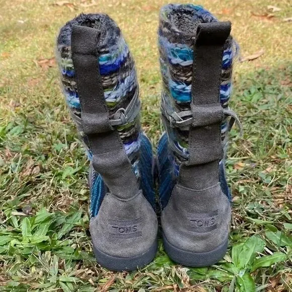 TOMS Nepal Moccasin Suede Knit Boots