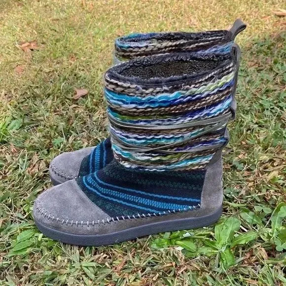 TOMS Nepal Moccasin Suede Knit Boots
