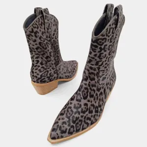 TONI Leopard print hair western cowboy boots  Size 9