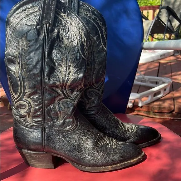 Tony Lama Black Leather Cowboy Boots with Embroidered Design Style 6904 Size 9 D