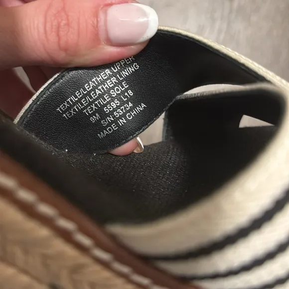 Tory Burch Black and White Women's Sandals Sz 9 with box