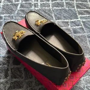 Tory Burch Black Leather Loafers with Gold Logo
