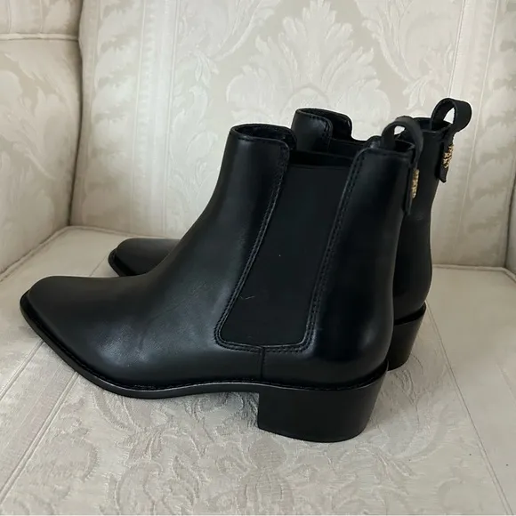 Tory Burch Chelsea pull on ankle boots size 7.5