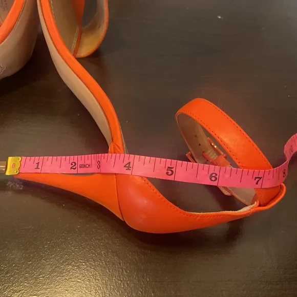 Tory Burch Classic Coral Suede Ankle Strap Heels Sandals Size 9