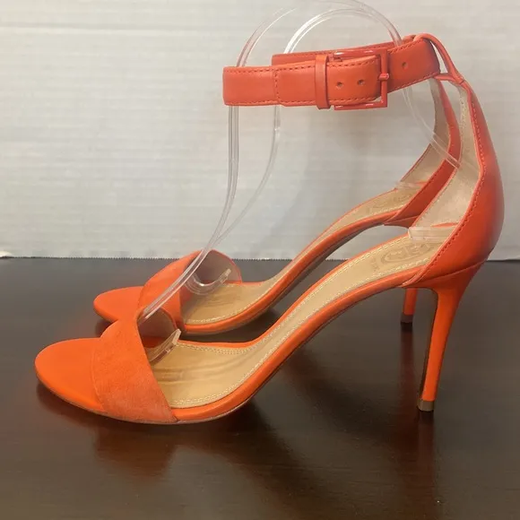 Tory Burch Classic Coral Suede Ankle Strap Heels Sandals Size 9