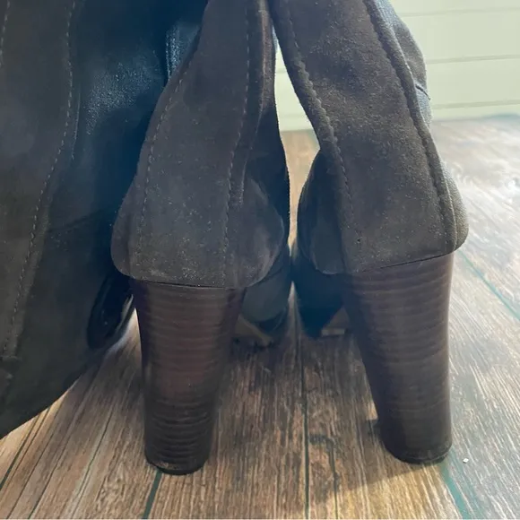 Tory Burch Claudia Suede Knee-High Boots Size 8