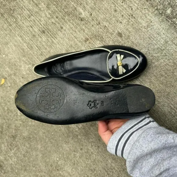 Tory Burch Dakota Flats‎ Women's Size 6 Patent Leather Blue Bow Ballet Loafer