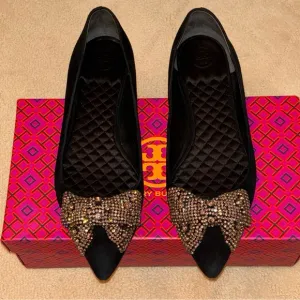 Tory Burch “Esme” Black Crystal Bejeweled Bow Flat Size 10 M
