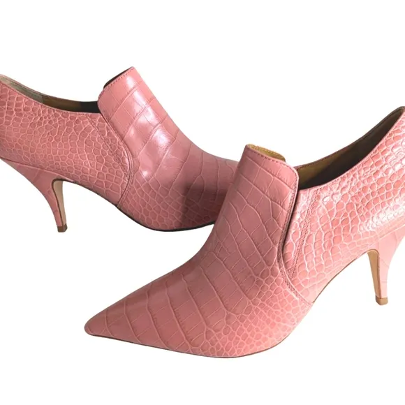 Tory Burch Georgina 80mm Ankle Bootie Elegant Pink Croc-Embossed Heels.. Size 10