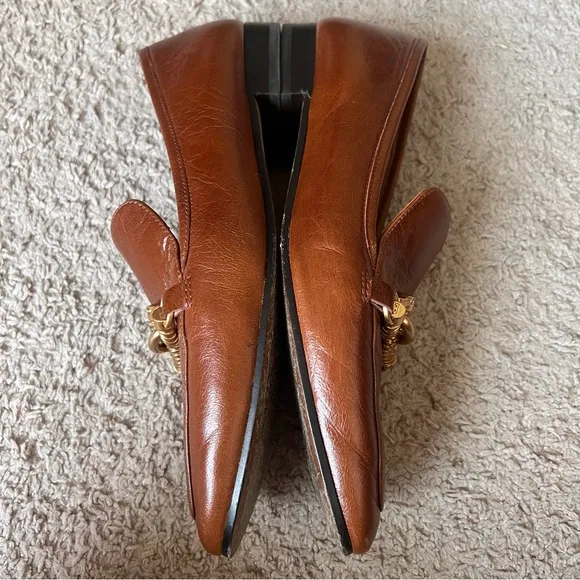 Tory Burch Jessa Brown Leather Loafers with Gold Equestrian Horse Accent Size 9M