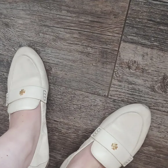 Tory Burch  leather  loafers