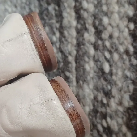 Tory Burch  leather  loafers