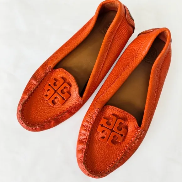 Tory Burch Leather Orange Loafers