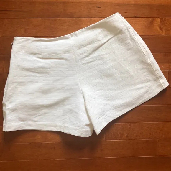 TORY Burch Linen silk blend pleated shorts 🌸 0
