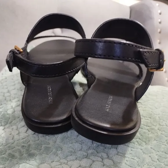 Tory Burch NWOT Vanchetta Leather Mini Everly Back Strap Flat  Black Size 9