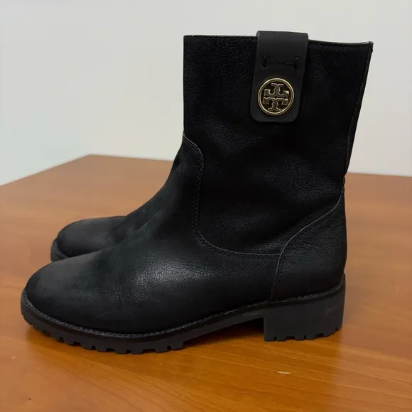 Tory Burch Oakridge Boots Black Leather Ankle Booties 6
