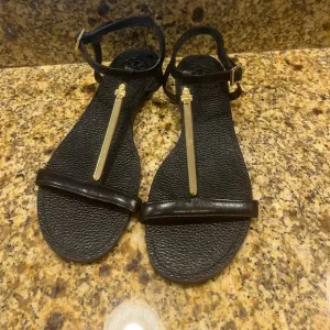 TORY BURCH Pacey Gold T Bar Black Ankle Strap Sandals Size 9.5
