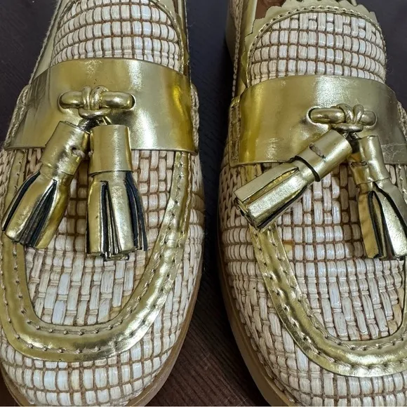 TORY BURCH Raffia &amp; Metallic Gold Leather Trims Loafers in size 6 New