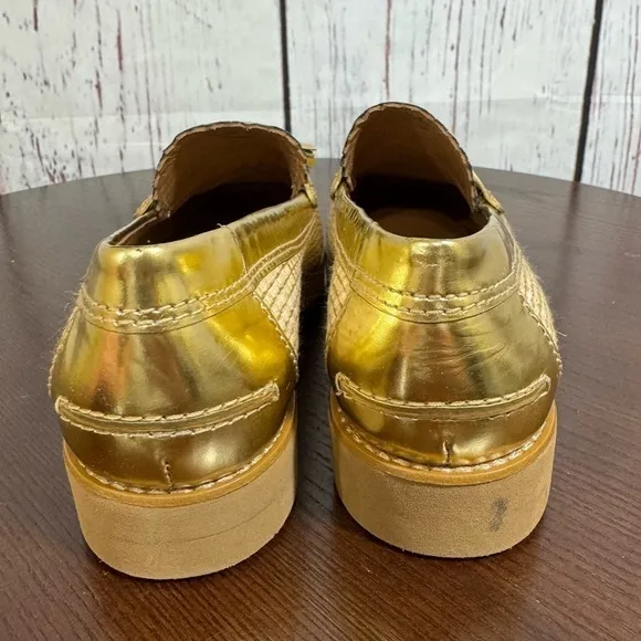 TORY BURCH Raffia &amp; Metallic Gold Leather Trims Loafers in size 6 New