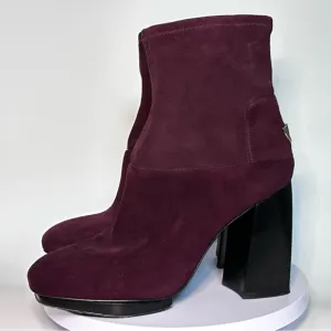Tory Burch Sidney Bootie in Suede/Stretch Suede, 70mm. WINE