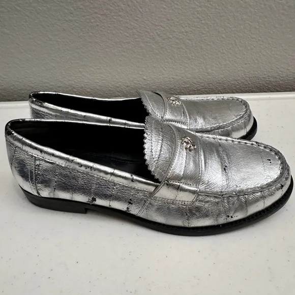 Tory Burch Silver Sz 7/8 Loafer Casual