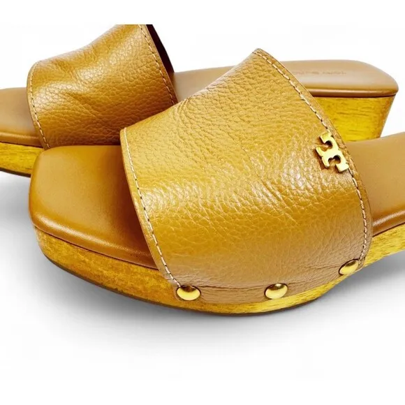 Tory Burch Slide On Sandal Pascal Tan Sz 8 Wood &amp; Pebbled Leather Gold Logo