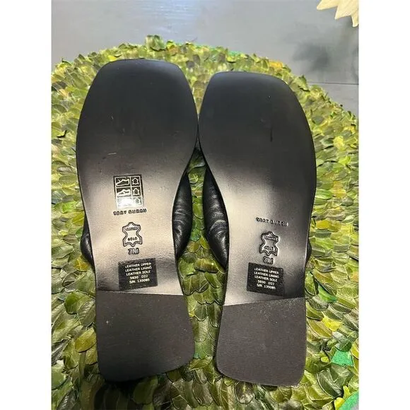 TORY BURCH - Women's Black Thong Sandals Size 7M