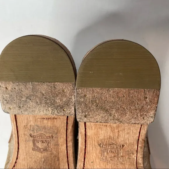 Trask Ali Metallic Gold Leather Flat Loafers Size 11