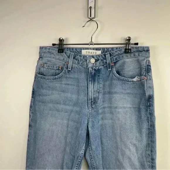TRAVE Karolina Relaxed Taper‎ Straight Shooter Jeans