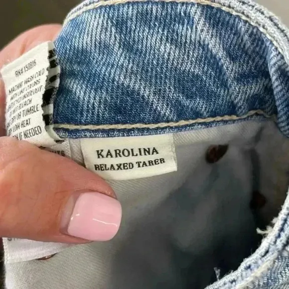 TRAVE Karolina Relaxed Taper‎ Straight Shooter Jeans