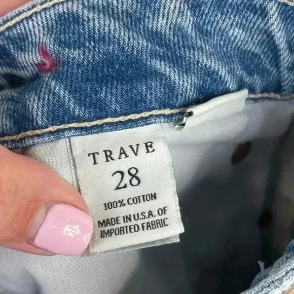 TRAVE Karolina Relaxed Taper‎ Straight Shooter Jeans