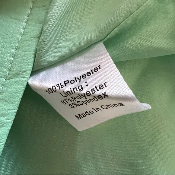 Tuckernuck Faux leather meg a line mini skirt size medium Mint chip green