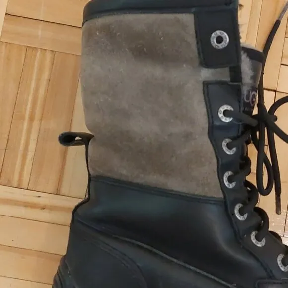 Ugg Adirondack II sheepwool inside leather and suede boots size 6.5