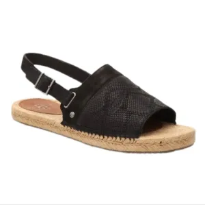 Ugg &quot;Like New &quot; Isadora Espadrille flat sandals sz 7
