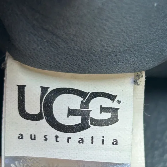 UGG Australia Annisa‎ Suede Leather Genuine Sheep Skin Black Boots