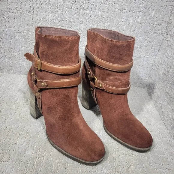 UGG Australia Dandridge Women's Size 9.5 US Brown Suede Ankle Boots 1019010