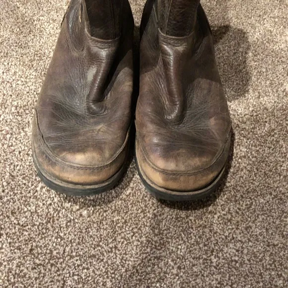 UGG Australia Men’s 11 Brown Leather Boots Genuine Sheepskin Slip On Shoes