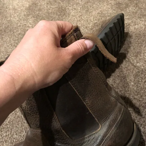 UGG Australia Men’s 11 Brown Leather Boots Genuine Sheepskin Slip On Shoes