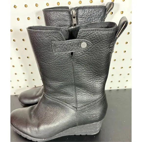 UGG® AUSTRALIA POTRERO BLACK LEATHER WEDGE BOOTS SIZE 7.5