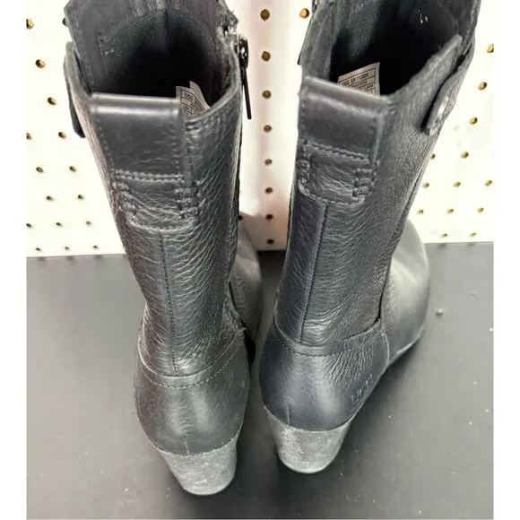 UGG® AUSTRALIA POTRERO BLACK LEATHER WEDGE BOOTS SIZE 7.5