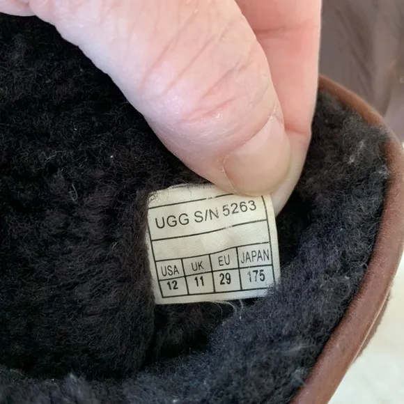 UGG Australia Riverton chocolate Brown Leather Suede Sheepskin-Lined Boots Sz 12