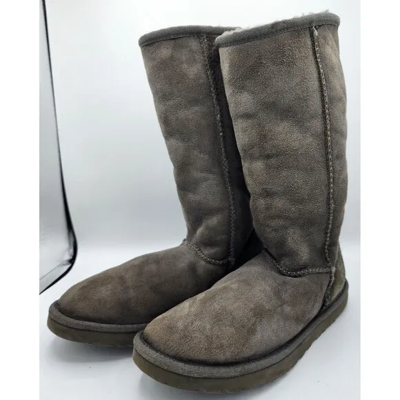 Ugg Australia Sz 9 Wmns Dark Brown 5815 Suede Boot Classic Tall Shearling Lined