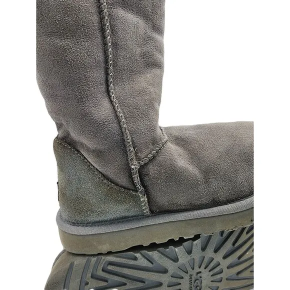 Ugg Australia Sz 9 Wmns Dark Brown 5815 Suede Boot Classic Tall Shearling Lined