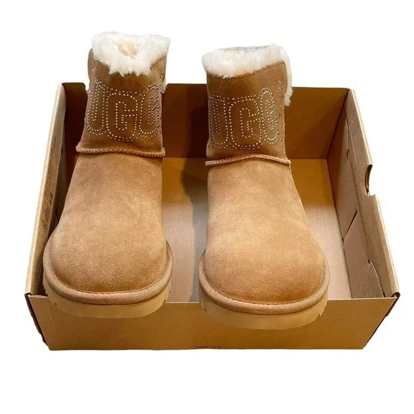 UGG Australia Women's Chestnut Classic Gem Lined Mini Boots Size 6 US