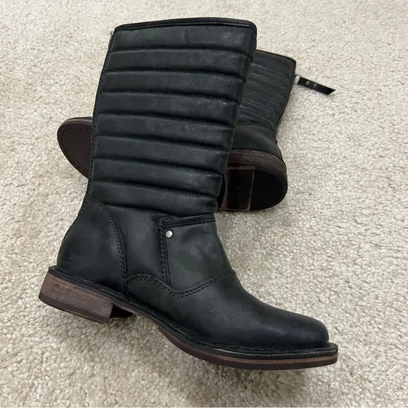 UGG Australia Women's Sz 5 Tatum Black Leather  Buckle Moto Riding Boots 1001833