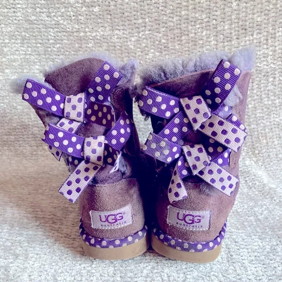 UGG Bailey Bows Boots Shearling Suede Polka Dots Girls 11