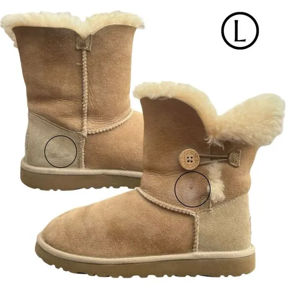 UGG  Bailey Button Classic Short Tan Boots - 5Y