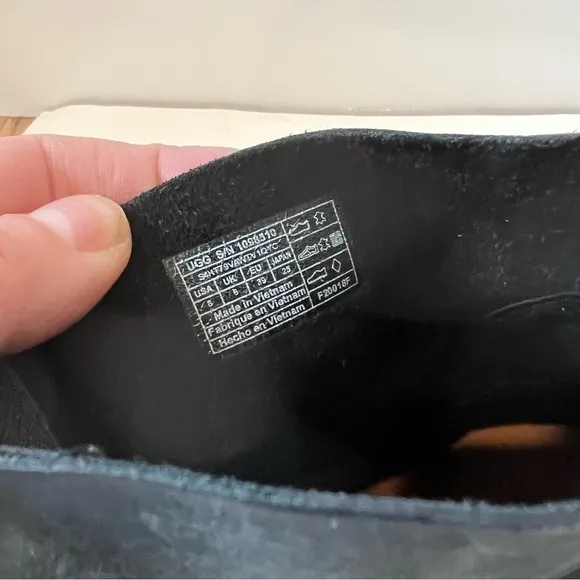 Ugg Bandara Leather Boots Bootie